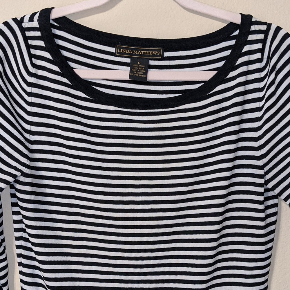 Linda Mathews Striped Top - Picture 2 of 3